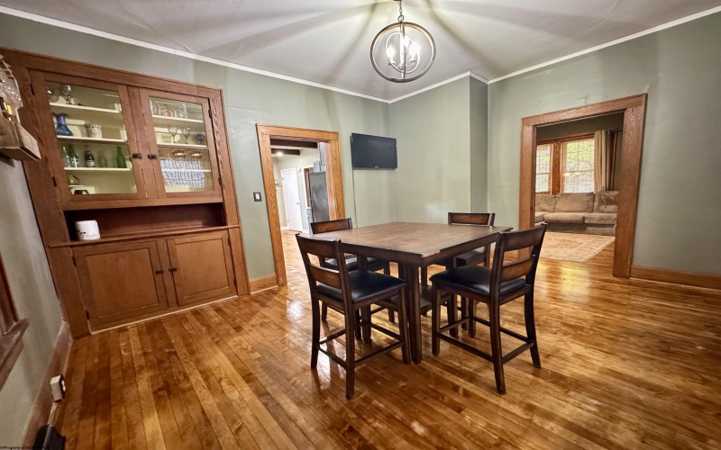 620 Center Avenue, Weston, West Virginia 26452, 3 Bedrooms Bedrooms, 8 Rooms Rooms,1 BathroomBathrooms,Single Family Detached,For Sale,Center,10161609