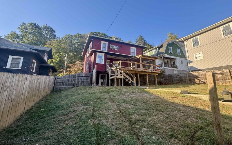 620 Center Avenue, Weston, West Virginia 26452, 3 Bedrooms Bedrooms, 8 Rooms Rooms,1 BathroomBathrooms,Single Family Detached,For Sale,Center,10161609