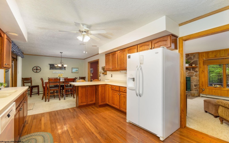 269 Pine Drive, Terra Alta, West Virginia 26764, 3 Bedrooms Bedrooms, 7 Rooms Rooms,2 BathroomsBathrooms,Single Family Detached,For Sale,Pine,10161607