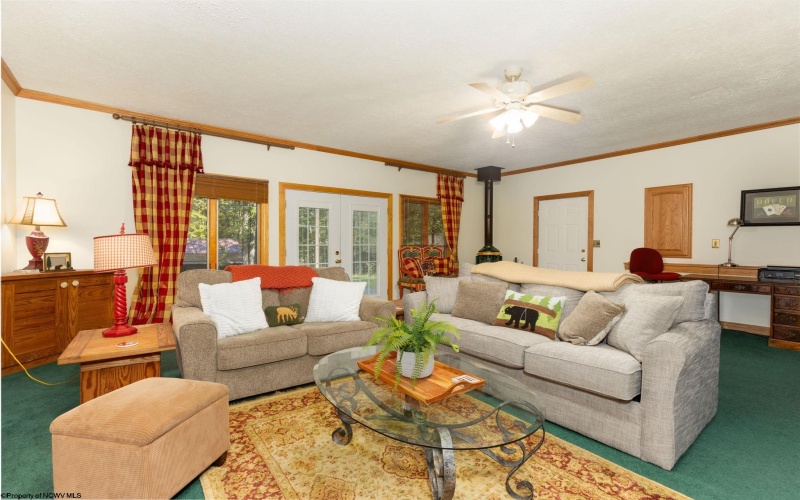 269 Pine Drive, Terra Alta, West Virginia 26764, 3 Bedrooms Bedrooms, 7 Rooms Rooms,2 BathroomsBathrooms,Single Family Detached,For Sale,Pine,10161607