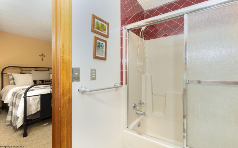 269 Pine Drive, Terra Alta, West Virginia 26764, 3 Bedrooms Bedrooms, 7 Rooms Rooms,2 BathroomsBathrooms,Single Family Detached,For Sale,Pine,10161607