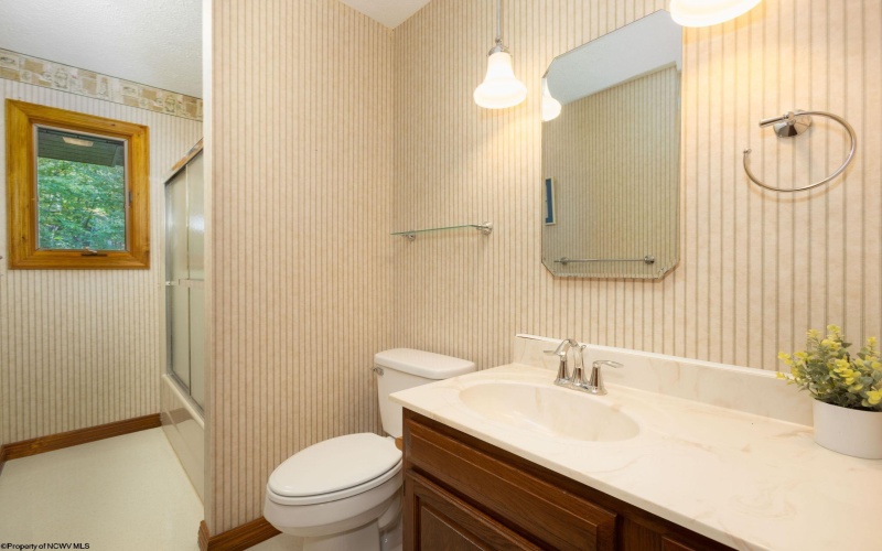 269 Pine Drive, Terra Alta, West Virginia 26764, 3 Bedrooms Bedrooms, 7 Rooms Rooms,2 BathroomsBathrooms,Single Family Detached,For Sale,Pine,10161607