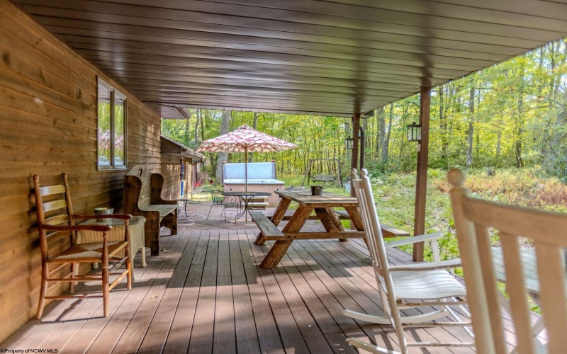 269 Pine Drive, Terra Alta, West Virginia 26764, 3 Bedrooms Bedrooms, 7 Rooms Rooms,2 BathroomsBathrooms,Single Family Detached,For Sale,Pine,10161607