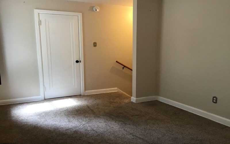 1298 Hillside Drive, Fairmont, West Virginia 26554, 3 Bedrooms Bedrooms, 6 Rooms Rooms,2 BathroomsBathrooms,Single Family Detached,For Sale,Hillside,10161608