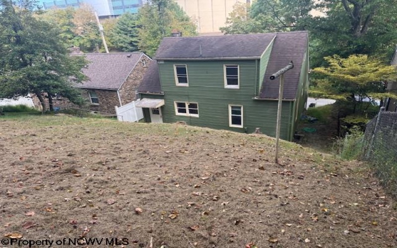1298 Hillside Drive, Fairmont, West Virginia 26554, 3 Bedrooms Bedrooms, 6 Rooms Rooms,2 BathroomsBathrooms,Single Family Detached,For Sale,Hillside,10161608
