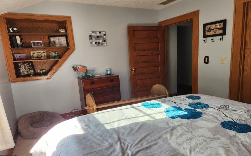 790 Verdun Street, Clarksburg, West Virginia 26301, 4 Bedrooms Bedrooms, 9 Rooms Rooms,2 BathroomsBathrooms,Single Family Detached,For Sale,Verdun,10161604