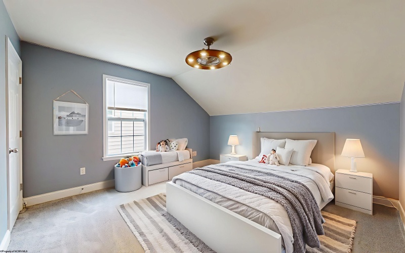 21 Woodbury Drive, Fairmont, West Virginia 26554, 4 Bedrooms Bedrooms, 9 Rooms Rooms,3 BathroomsBathrooms,Single Family Detached,For Sale,Woodbury,10161612