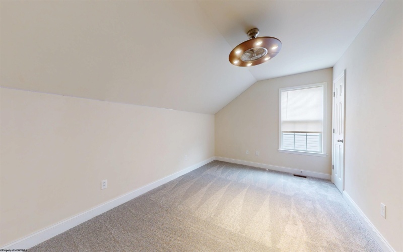 21 Woodbury Drive, Fairmont, West Virginia 26554, 4 Bedrooms Bedrooms, 9 Rooms Rooms,3 BathroomsBathrooms,Single Family Detached,For Sale,Woodbury,10161612