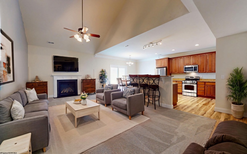 21 Woodbury Drive, Fairmont, West Virginia 26554, 4 Bedrooms Bedrooms, 9 Rooms Rooms,3 BathroomsBathrooms,Single Family Detached,For Sale,Woodbury,10161612