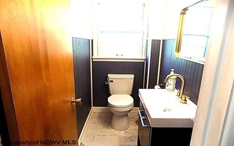 1311 Dorsey Avenue, Morgantown, West Virginia 26501, 4 Bedrooms Bedrooms, 7 Rooms Rooms,2 BathroomsBathrooms,Single Family Detached,For Sale,Dorsey,10161603