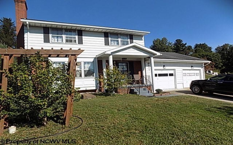 1311 Dorsey Avenue, Morgantown, West Virginia 26501, 4 Bedrooms Bedrooms, 7 Rooms Rooms,2 BathroomsBathrooms,Single Family Detached,For Sale,Dorsey,10161603