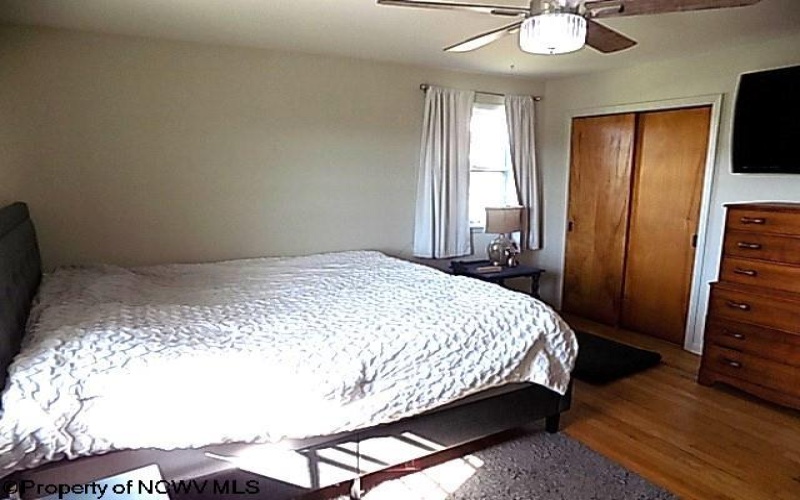 1311 Dorsey Avenue, Morgantown, West Virginia 26501, 4 Bedrooms Bedrooms, 7 Rooms Rooms,2 BathroomsBathrooms,Single Family Detached,For Sale,Dorsey,10161603