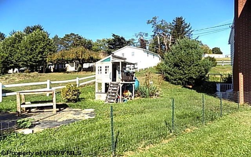 1311 Dorsey Avenue, Morgantown, West Virginia 26501, 4 Bedrooms Bedrooms, 7 Rooms Rooms,2 BathroomsBathrooms,Single Family Detached,For Sale,Dorsey,10161603