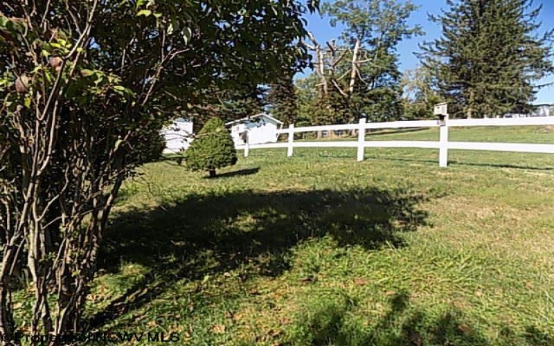 1311 Dorsey Avenue, Morgantown, West Virginia 26501, 4 Bedrooms Bedrooms, 7 Rooms Rooms,2 BathroomsBathrooms,Single Family Detached,For Sale,Dorsey,10161603