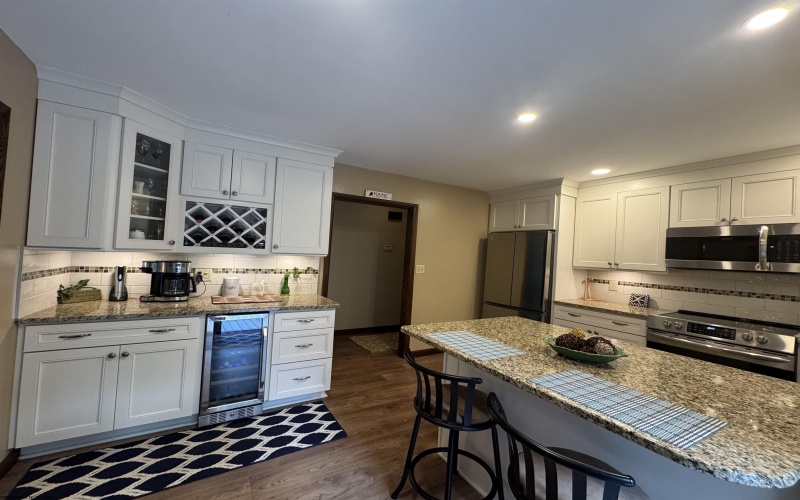 280 Brighton Circle Road, Clarksburg, West Virginia 26301-5658, 5 Bedrooms Bedrooms, 9 Rooms Rooms,4 BathroomsBathrooms,Single Family Detached,For Sale,Brighton Circle,10161605