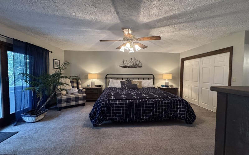 280 Brighton Circle Road, Clarksburg, West Virginia 26301-5658, 5 Bedrooms Bedrooms, 9 Rooms Rooms,4 BathroomsBathrooms,Single Family Detached,For Sale,Brighton Circle,10161605