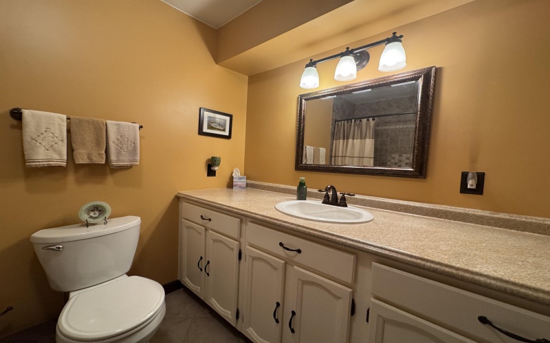 280 Brighton Circle Road, Clarksburg, West Virginia 26301-5658, 5 Bedrooms Bedrooms, 9 Rooms Rooms,4 BathroomsBathrooms,Single Family Detached,For Sale,Brighton Circle,10161605