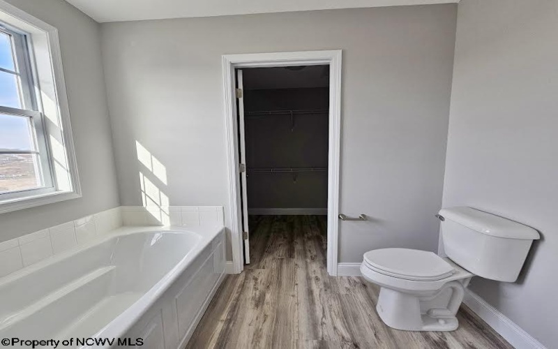 845 Auburn Lane, Flemington, West Virginia 26347, 4 Bedrooms Bedrooms, 7 Rooms Rooms,3 BathroomsBathrooms,Single Family Detached,For Sale,Auburn,10161611