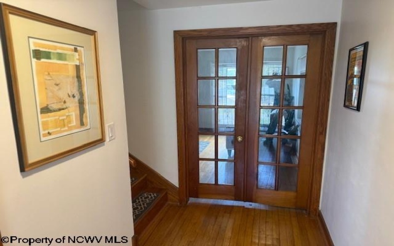 15 Dent Street, Elkins, West Virginia 26241, 3 Bedrooms Bedrooms, 6 Rooms Rooms,1 BathroomBathrooms,Single Family Detached,For Sale,Dent,10161618