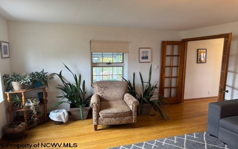 15 Dent Street, Elkins, West Virginia 26241, 3 Bedrooms Bedrooms, 6 Rooms Rooms,1 BathroomBathrooms,Single Family Detached,For Sale,Dent,10161618