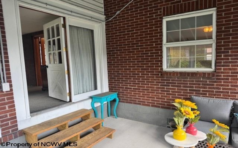 15 Dent Street, Elkins, West Virginia 26241, 3 Bedrooms Bedrooms, 6 Rooms Rooms,1 BathroomBathrooms,Single Family Detached,For Sale,Dent,10161618