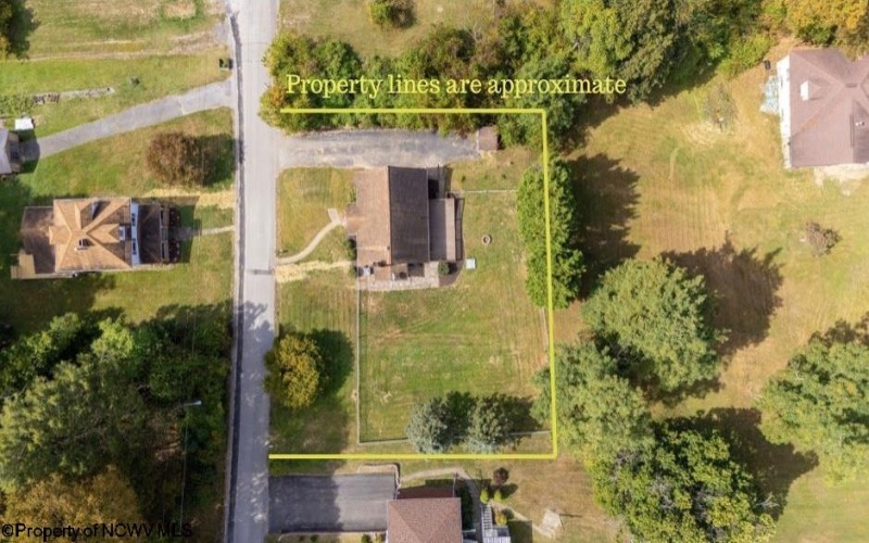 403 Walnut Street, Point Marion, Pennsylvania 15474, 4 Bedrooms Bedrooms, 7 Rooms Rooms,1 BathroomBathrooms,Single Family Detached,For Sale,Walnut,10161620