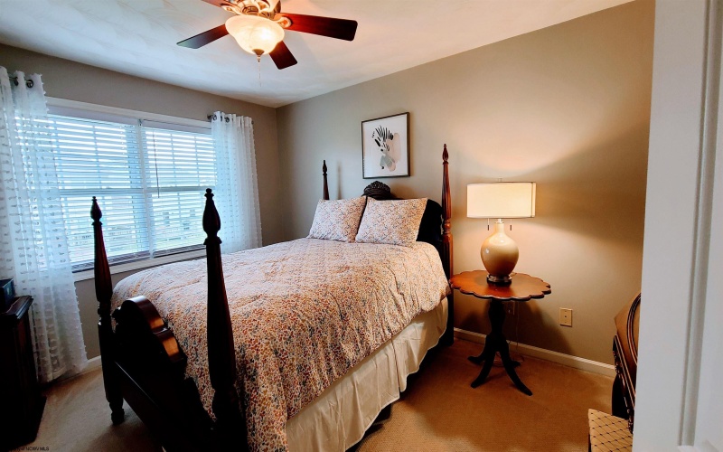 4014 Pinehurst Drive, Morgantown, West Virginia 26505, 2 Bedrooms Bedrooms, 5 Rooms Rooms,2 BathroomsBathrooms,Single Family Attached,For Sale,Pinehurst,10161626