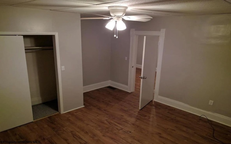 536 Market Street, Fairmont, West Virginia 26554, ,Multi-unit/income,For Sale,Market,10161627