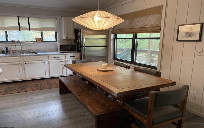 373 Mountainside Road, Davis, West Virginia 26260, 4 Bedrooms Bedrooms, 7 Rooms Rooms,2 BathroomsBathrooms,Single Family Detached,For Sale,Mountainside,10161634