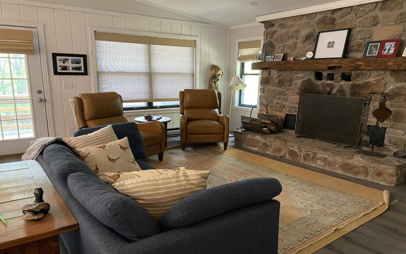 373 Mountainside Road, Davis, West Virginia 26260, 4 Bedrooms Bedrooms, 7 Rooms Rooms,2 BathroomsBathrooms,Single Family Detached,For Sale,Mountainside,10161634