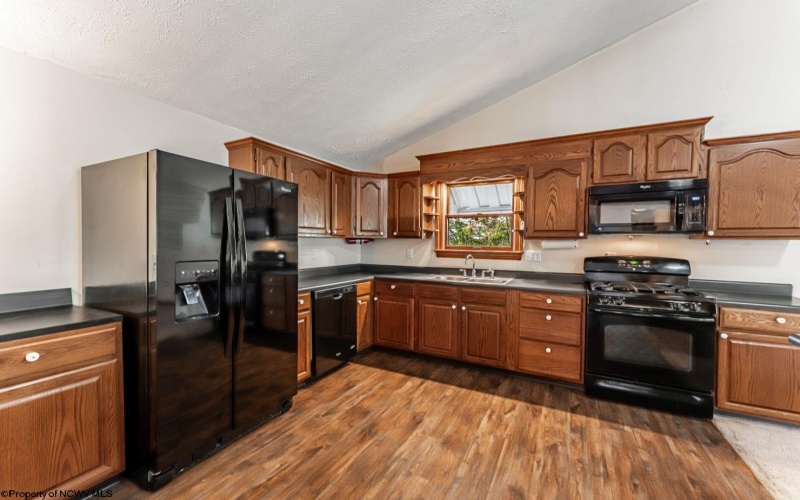 18340 Preston Highway, Bruceton Mills, West Virginia 26525, 3 Bedrooms Bedrooms, 7 Rooms Rooms,2 BathroomsBathrooms,Single Family Detached,For Sale,Preston,10161625