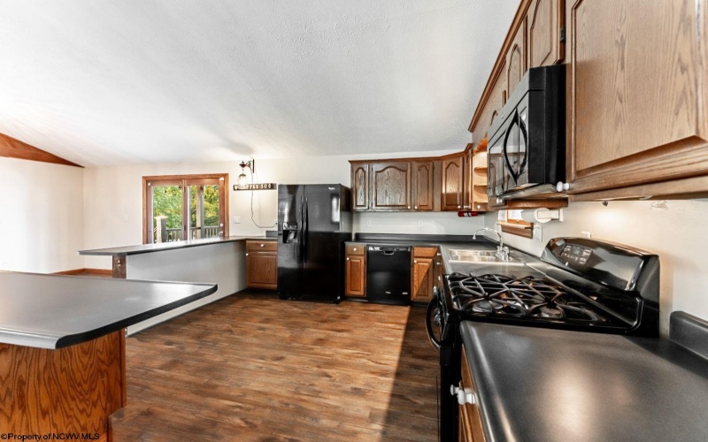 18340 Preston Highway, Bruceton Mills, West Virginia 26525, 3 Bedrooms Bedrooms, 7 Rooms Rooms,2 BathroomsBathrooms,Single Family Detached,For Sale,Preston,10161625