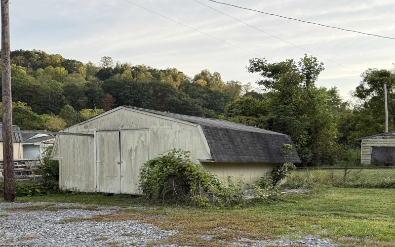211 Main Street, Grant Town, West Virginia 26574, 2 Bedrooms Bedrooms, 5 Rooms Rooms,1 BathroomBathrooms,Single Family Detached,For Sale,Main,10161622