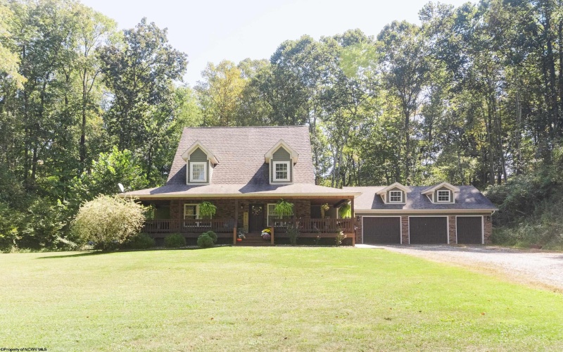 3543 Lazzelle Union Road, Morgantown, West Virginia 26501, 4 Bedrooms Bedrooms, 8 Rooms Rooms,2 BathroomsBathrooms,Single Family Detached,For Sale,Lazzelle Union,10161623