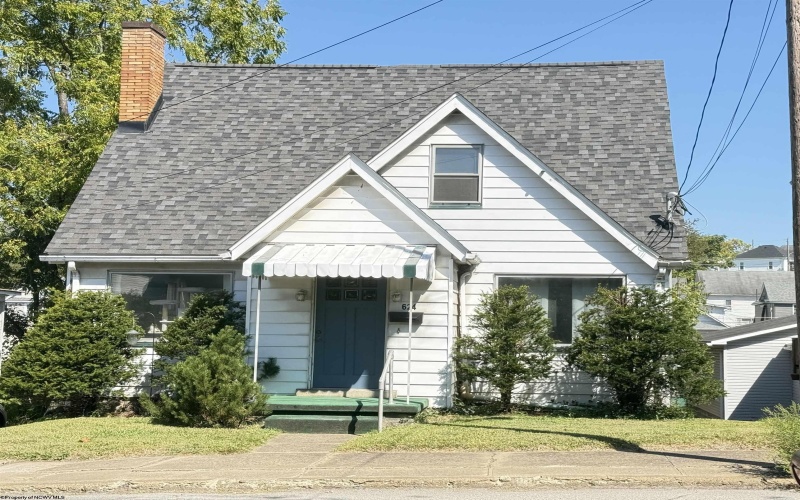 624 Park Avenue, Fairmont, West Virginia 26554, 4 Bedrooms Bedrooms, 6 Rooms Rooms,1 BathroomBathrooms,Single Family Detached,For Sale,Park,10161628