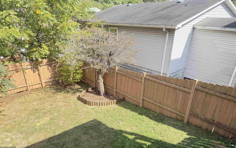 624 Park Avenue, Fairmont, West Virginia 26554, 4 Bedrooms Bedrooms, 6 Rooms Rooms,1 BathroomBathrooms,Single Family Detached,For Sale,Park,10161628