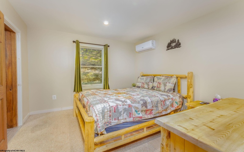 100 Ginger Court, Terra Alta, West Virginia 26764, 3 Bedrooms Bedrooms, 7 Rooms Rooms,3 BathroomsBathrooms,Single Family Detached,For Sale,Ginger,10161636