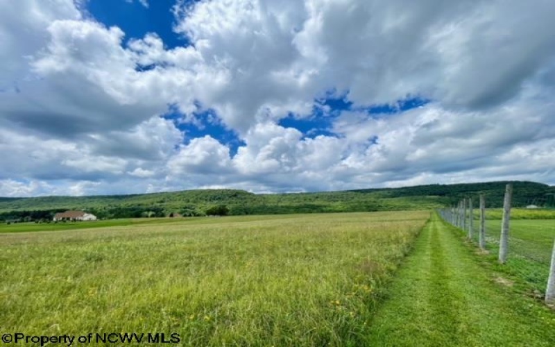 Tract II Mallow Lake Drive, Davis, West Virginia 26260, ,Lots/land,For Sale,Mallow Lake,10161641