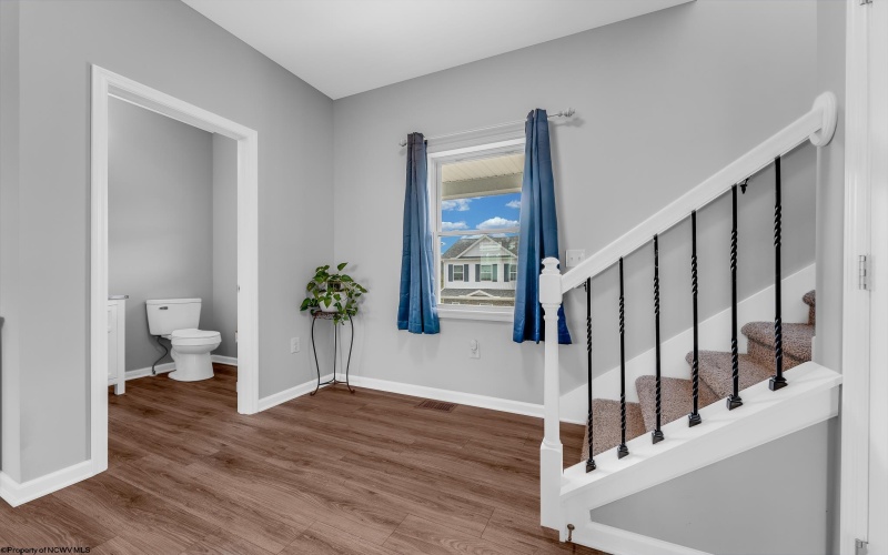 104 Ida Marie Drive, Morgantown, West Virginia 26508, 3 Bedrooms Bedrooms, 7 Rooms Rooms,2 BathroomsBathrooms,Single Family Detached,For Sale,Ida Marie,10161642