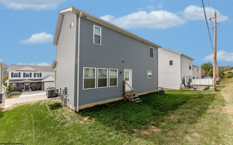 104 Ida Marie Drive, Morgantown, West Virginia 26508, 3 Bedrooms Bedrooms, 7 Rooms Rooms,2 BathroomsBathrooms,Single Family Detached,For Sale,Ida Marie,10161642