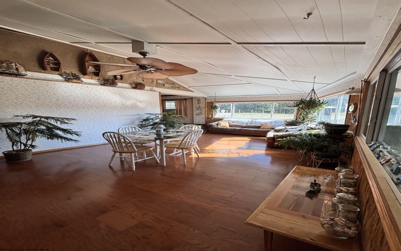 1573 Point Pleasant Road, Belington, West Virginia 26250, 4 Bedrooms Bedrooms, 14 Rooms Rooms,3 BathroomsBathrooms,Single Family Detached,For Sale,Point Pleasant,10161650