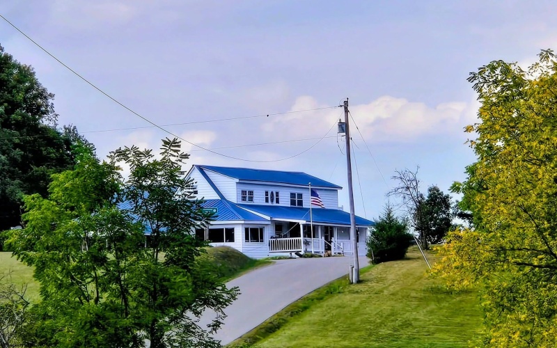 1573 Point Pleasant Road, Belington, West Virginia 26250, 4 Bedrooms Bedrooms, 14 Rooms Rooms,3 BathroomsBathrooms,Single Family Detached,For Sale,Point Pleasant,10161650