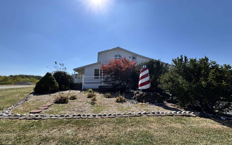 1573 Point Pleasant Road, Belington, West Virginia 26250, 4 Bedrooms Bedrooms, 14 Rooms Rooms,3 BathroomsBathrooms,Single Family Detached,For Sale,Point Pleasant,10161650