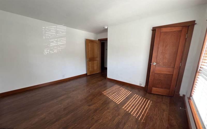 541 Hess Street, Morgantown, West Virginia 26501, 3 Bedrooms Bedrooms, 5 Rooms Rooms,1 BathroomBathrooms,Single Family Detached,For Sale,Hess,10161648