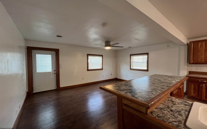 541 Hess Street, Morgantown, West Virginia 26501, 3 Bedrooms Bedrooms, 5 Rooms Rooms,1 BathroomBathrooms,Single Family Detached,For Sale,Hess,10161648