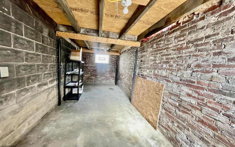 67 Gibson Avenue, Masontown, West Virginia 26542, 4 Bedrooms Bedrooms, 7 Rooms Rooms,1 BathroomBathrooms,Single Family Detached,For Sale,Gibson,10161675