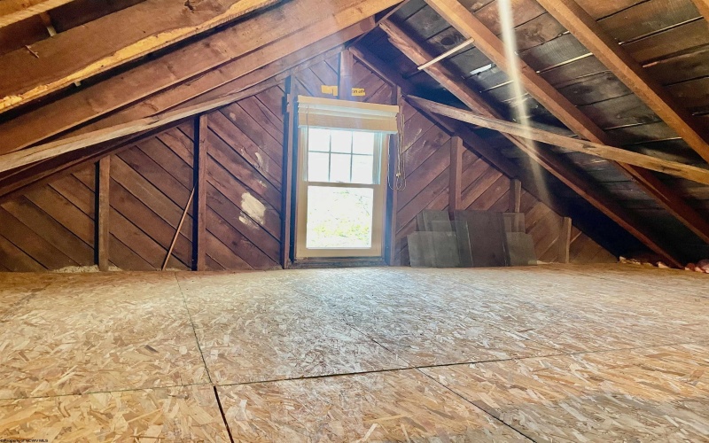 67 Gibson Avenue, Masontown, West Virginia 26542, 4 Bedrooms Bedrooms, 7 Rooms Rooms,1 BathroomBathrooms,Single Family Detached,For Sale,Gibson,10161675