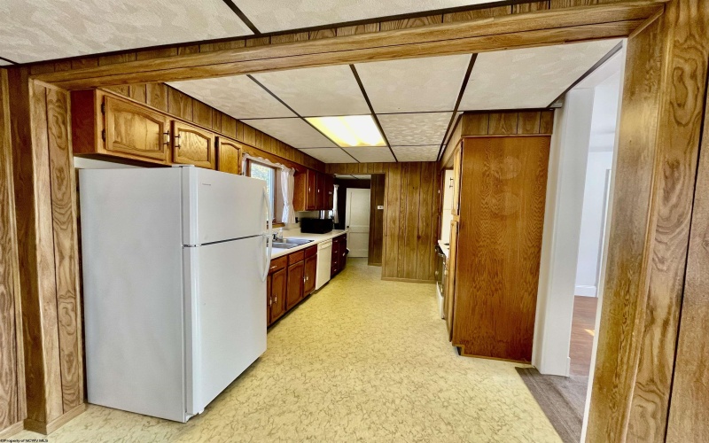 67 Gibson Avenue, Masontown, West Virginia 26542, 4 Bedrooms Bedrooms, 7 Rooms Rooms,1 BathroomBathrooms,Single Family Detached,For Sale,Gibson,10161675