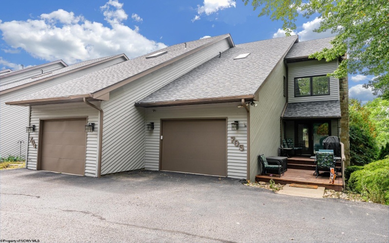 705 Lakeview Estates, Morgantown, West Virginia 26508, 3 Bedrooms Bedrooms, 7 Rooms Rooms,3 BathroomsBathrooms,Single Family Attached,For Sale,Lakeview,10161677