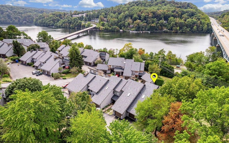 705 Lakeview Estates, Morgantown, West Virginia 26508, 3 Bedrooms Bedrooms, 7 Rooms Rooms,3 BathroomsBathrooms,Single Family Attached,For Sale,Lakeview,10161677